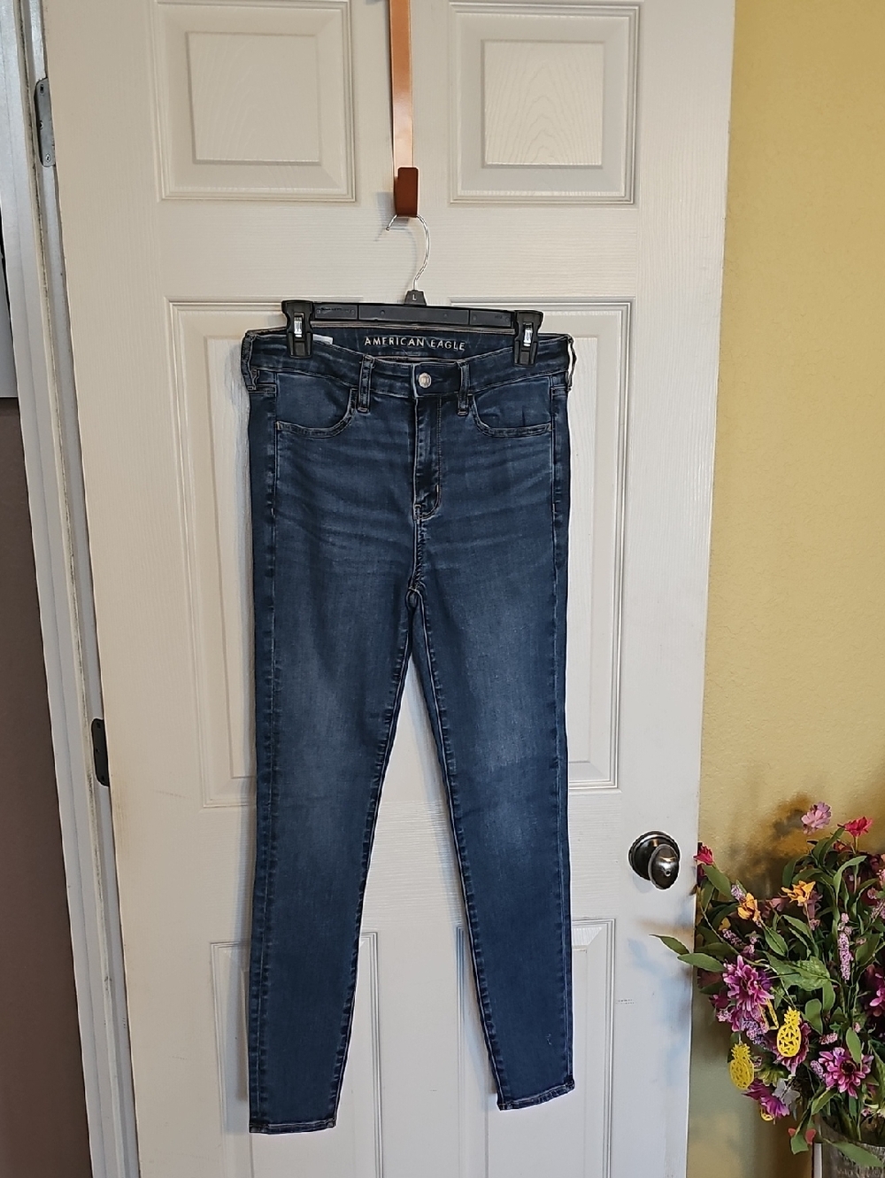 American Eagle Outfitters Dark Wash High-Rise Skinny Jeans - Blue